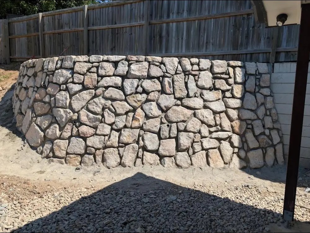Retaining wall & steps in Buderim